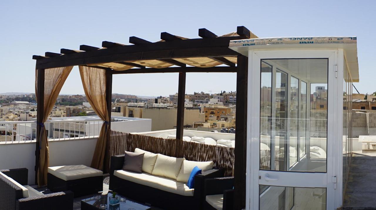 Wonderful Apartments With Shared Jacuzzi And Panorama Rooftop Gzira Exterior photo