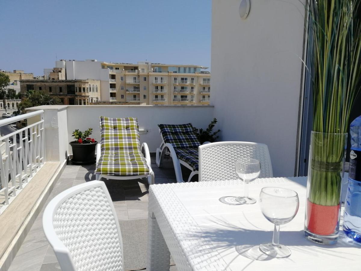 Wonderful Apartments With Shared Jacuzzi And Panorama Rooftop Gzira Exterior photo