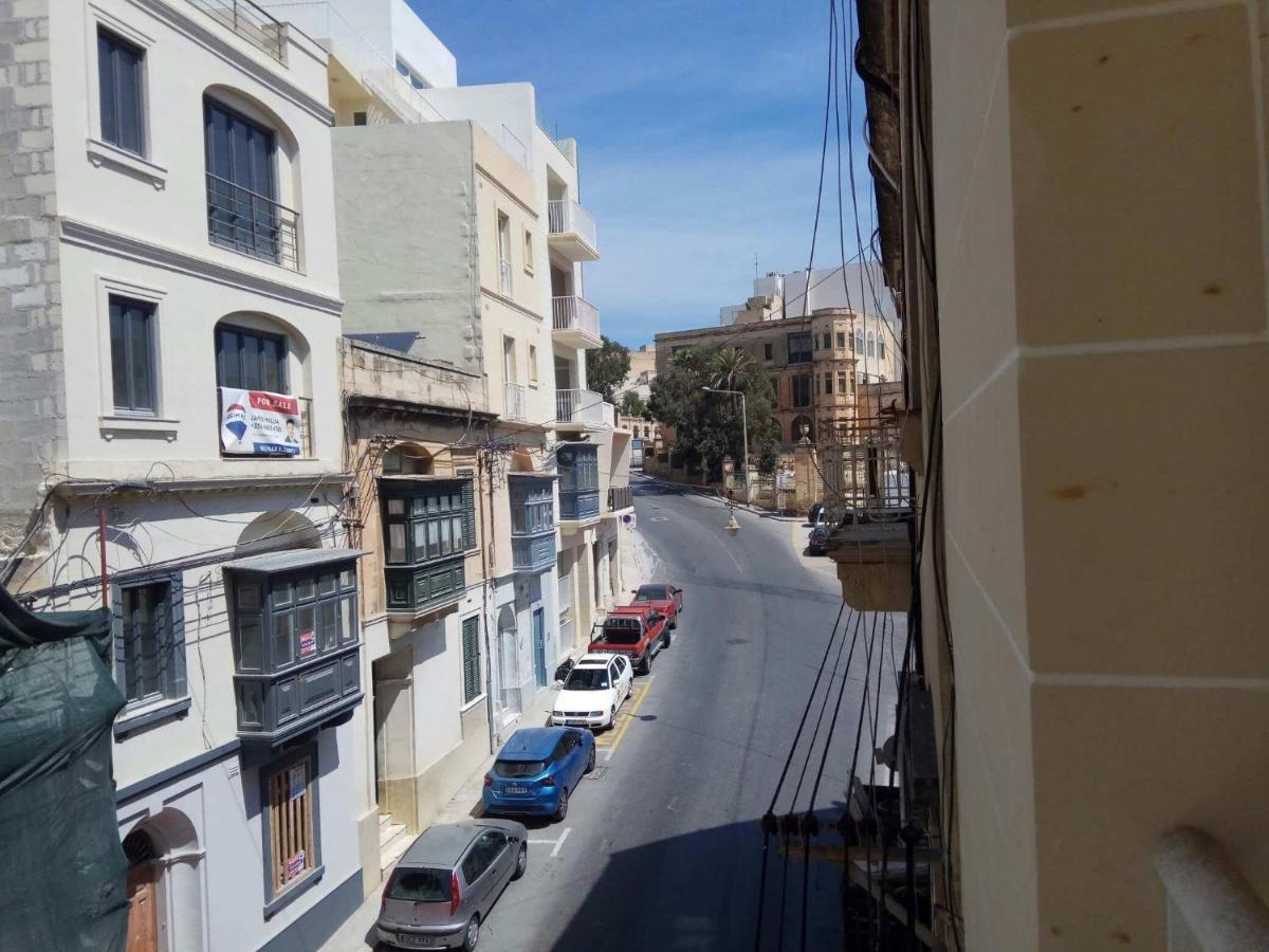 Wonderful Apartments With Shared Jacuzzi And Panorama Rooftop Gzira Exterior photo