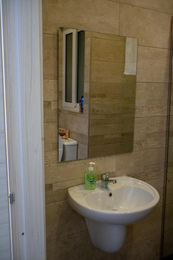 Wonderful Apartments With Shared Jacuzzi And Panorama Rooftop Gzira Exterior photo