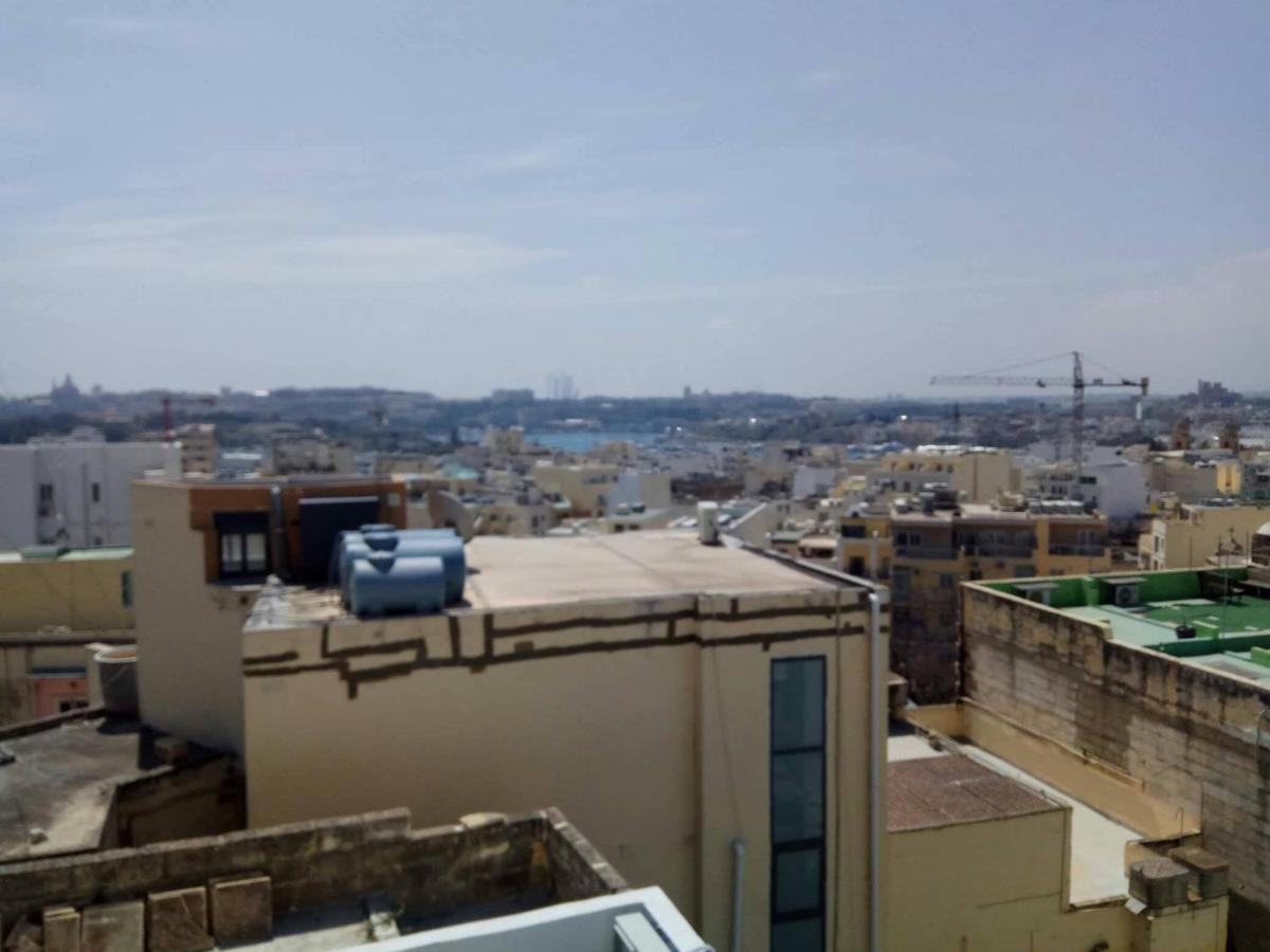 Wonderful Apartments With Shared Jacuzzi And Panorama Rooftop Gzira Exterior photo